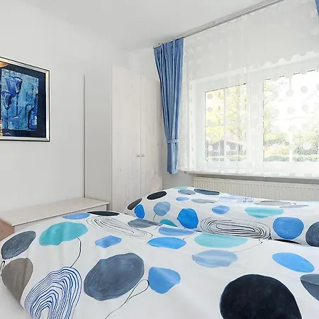 Дом отдыха Jever-ferienhaus Gartenblick Йевер